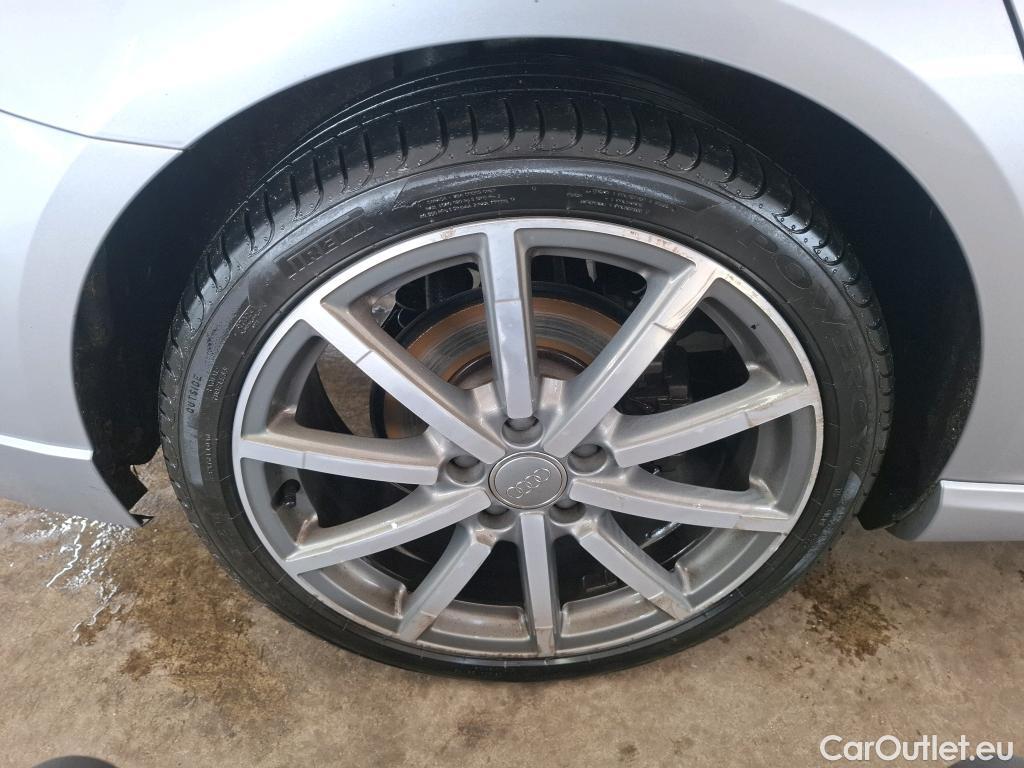  Audi  A3 AUDI  Sportback / 2016 / 5P / Berline 35 TFSI 150 COD S TRONIC DESIGN LUXE #39