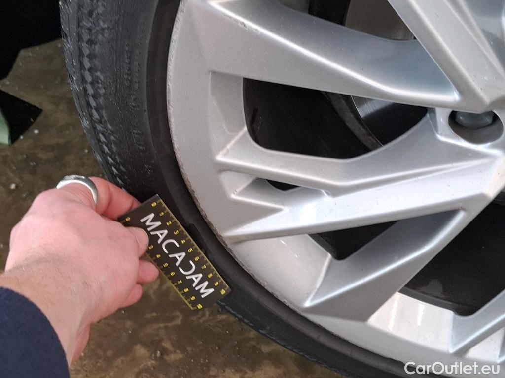  Audi  A5 Sportback AUDI  / 2019 / 5P / Berline 40 TDI 190 QTT S-TT 7 BUSI LINE SB #40