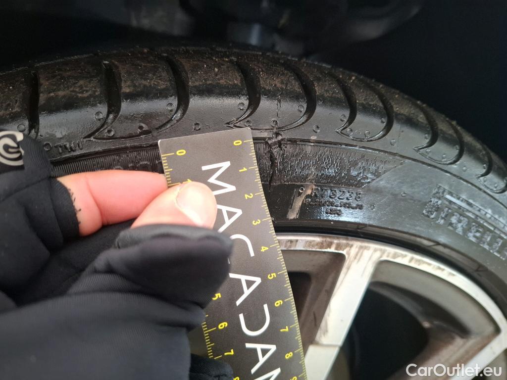  Audi  A3 AUDI  Sportback / 2016 / 5P / Berline 35 TFSI 150 COD S TRONIC DESIGN LUXE #27