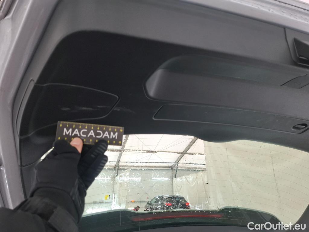  Audi  A3 AUDI  Sportback / 2016 / 5P / Berline 35 TFSI 150 COD S TRONIC DESIGN LUXE #52