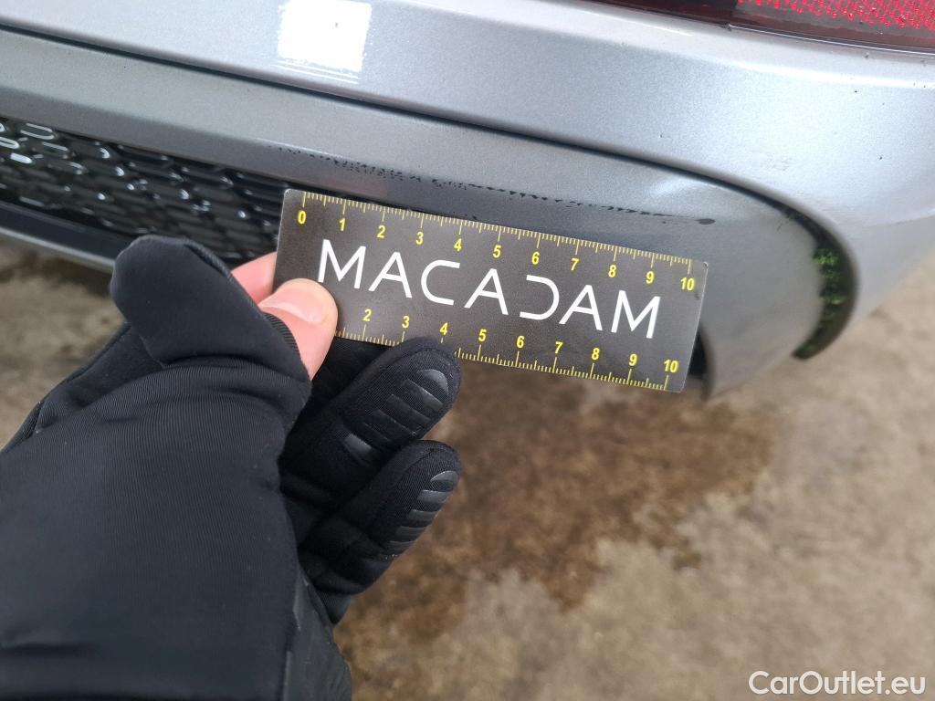  Audi  A3 AUDI  Sportback / 2016 / 5P / Berline 35 TFSI 150 COD S TRONIC DESIGN LUXE #64