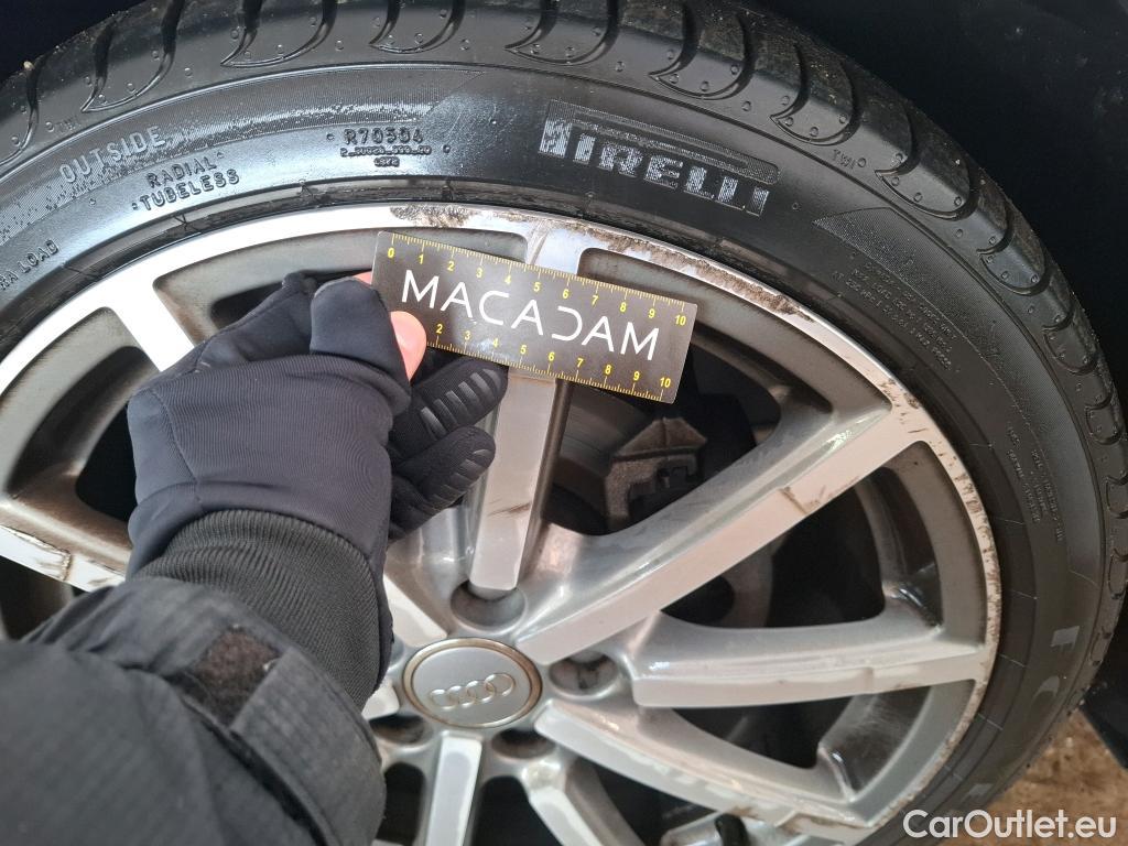  Audi  A3 AUDI  Sportback / 2016 / 5P / Berline 35 TFSI 150 COD S TRONIC DESIGN LUXE #36