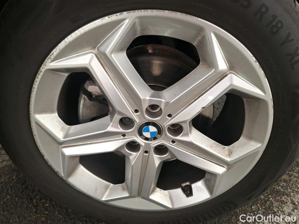  Bmw  X1 BMW  / 2022 / 5P / SUV sDrive18i Business Design DKG7 #32