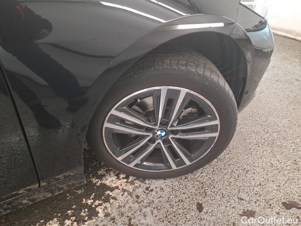  Bmw  Serie 1 BMW Série 1 / 2019 / 5P / Berline 1.5 116D DKG7 Business Design #16