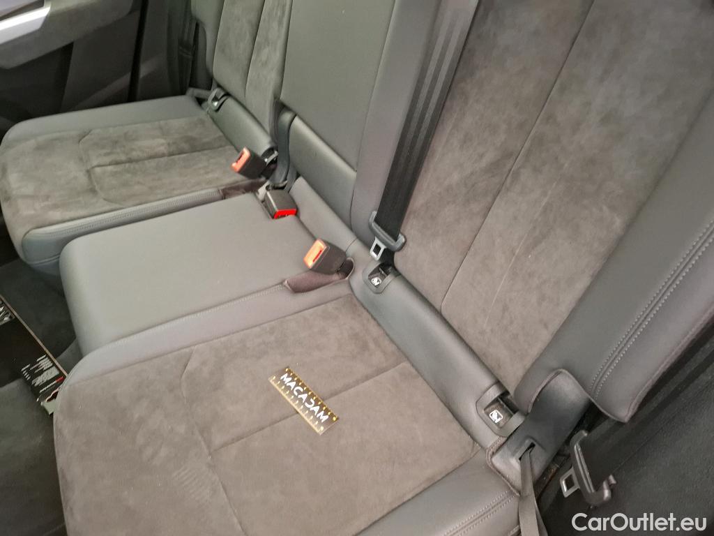  Audi  Q3 AUDI  / 2018 / 5P / SUV 1.5 35 TFSI 150 S TRONIC DESIGN LUXE #1