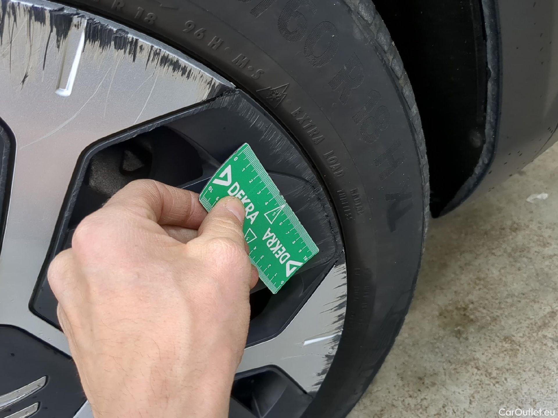  Citroen  C4  Berline Feel Nav Business R 1.5 BlueHDI 130CV BVA8 E6d / TRANSFO VP/VF #14