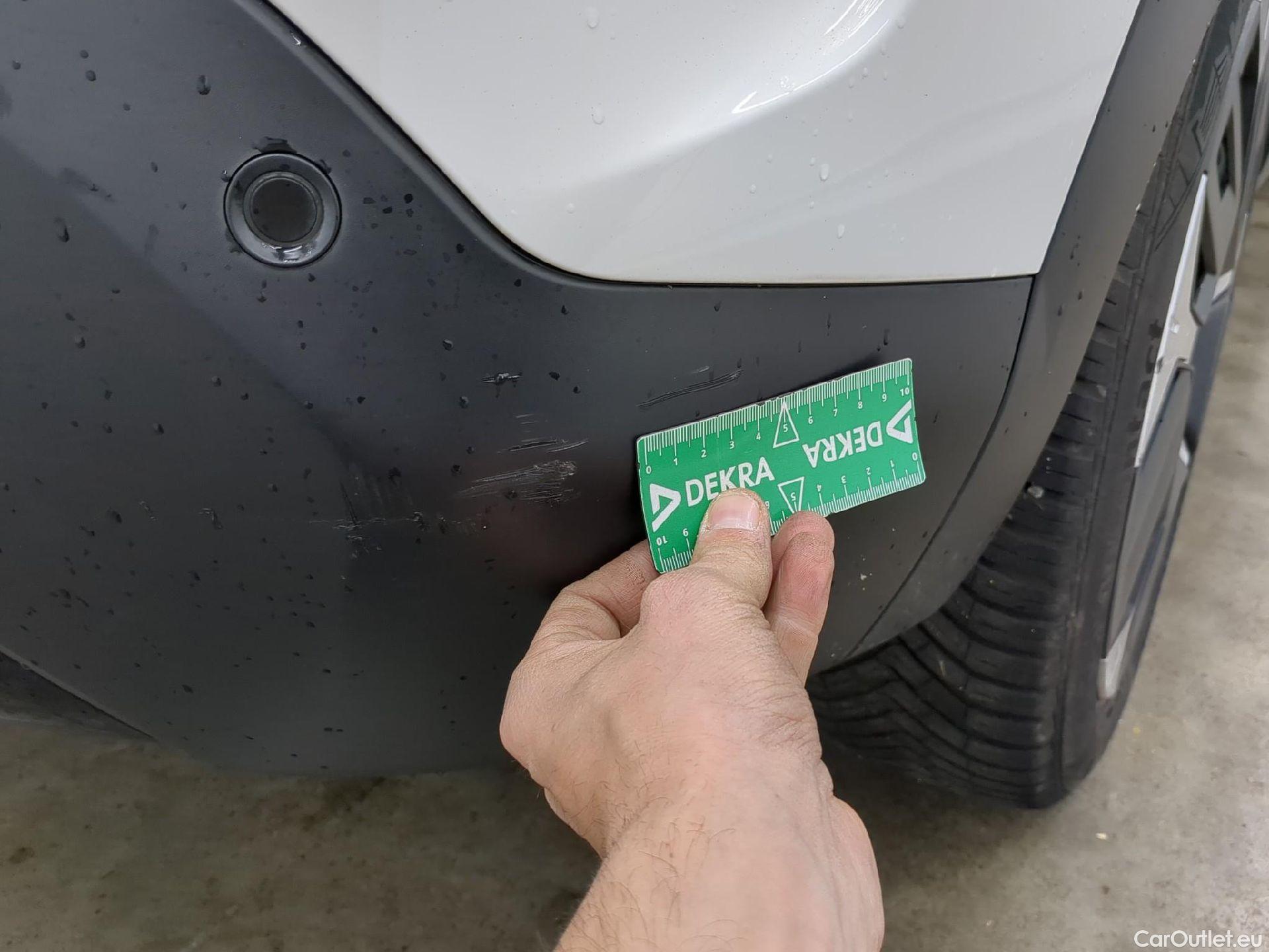  Citroen  C4  Berline Feel Nav Business R 1.5 BlueHDI 130CV BVA8 E6d / TRANSFO VP/VF #19