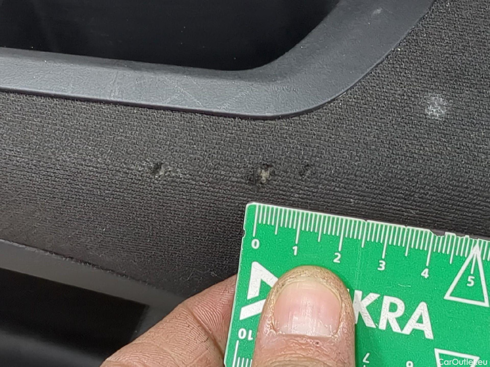  Citroen  C4  Berline Feel Nav Business R 1.5 BlueHDI 130CV BVA8 E6d / TRANSFO VP/VF #13