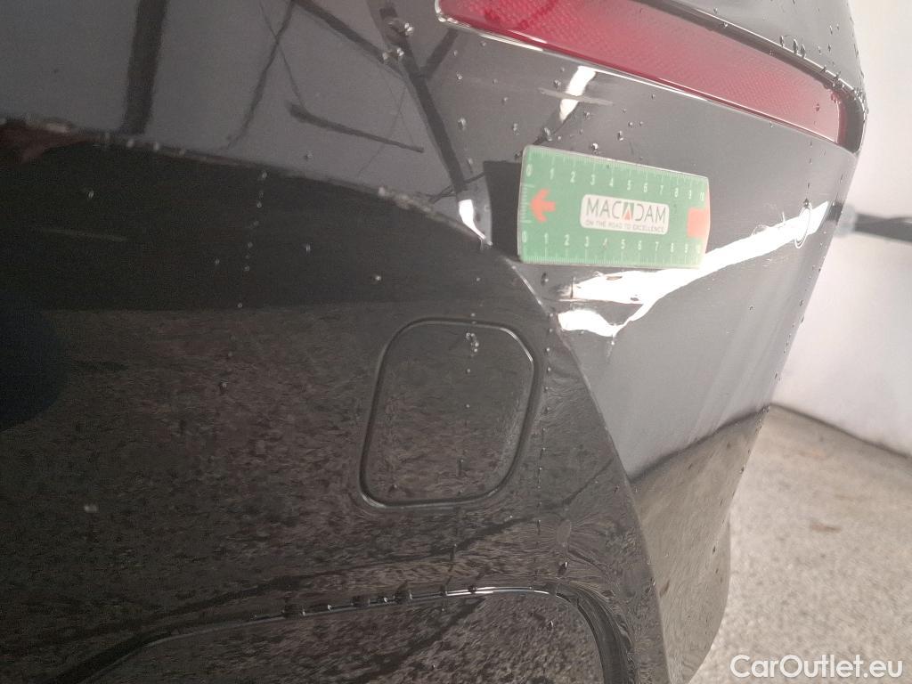  Bmw  Serie 1 BMW Série 1 / 2019 / 5P / Berline 1.5 116D DKG7 Business Design #4