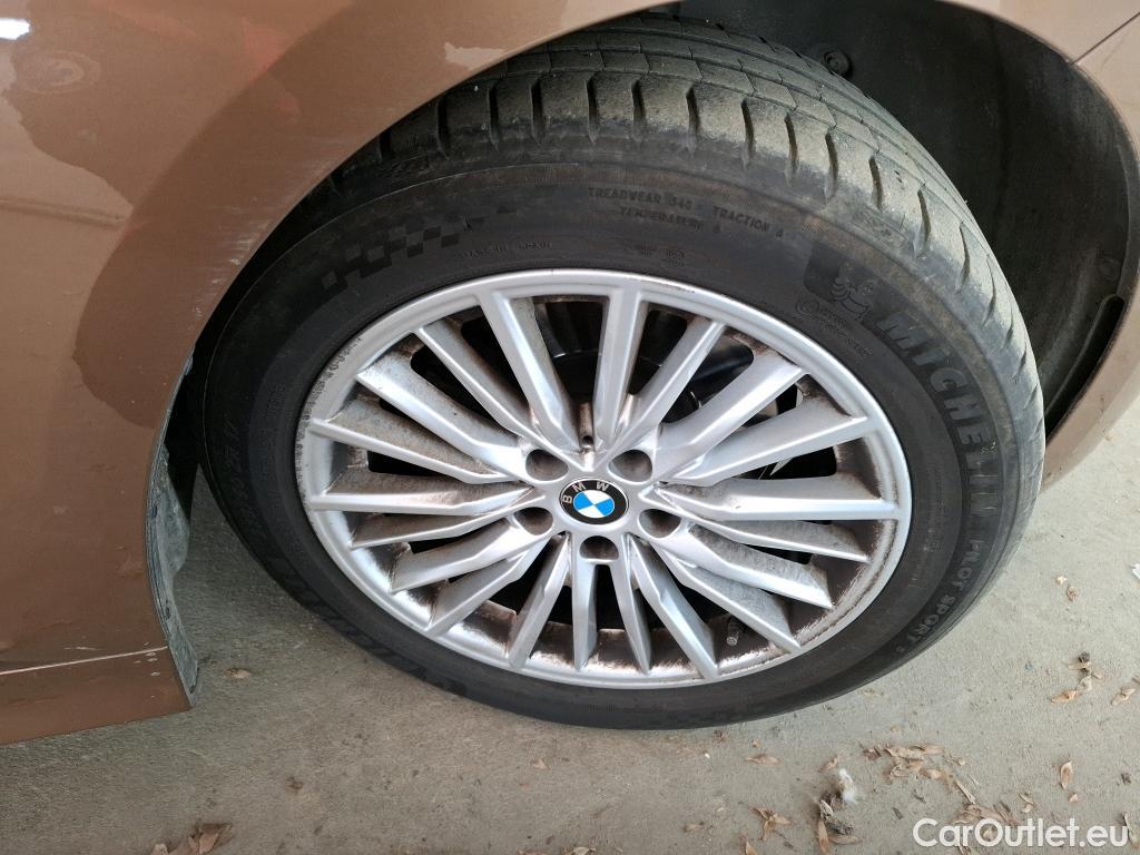  Bmw  Serie 3 Série 3 Lim. 320 i Luxury 2.0 185CV BVA8 E6dT #4