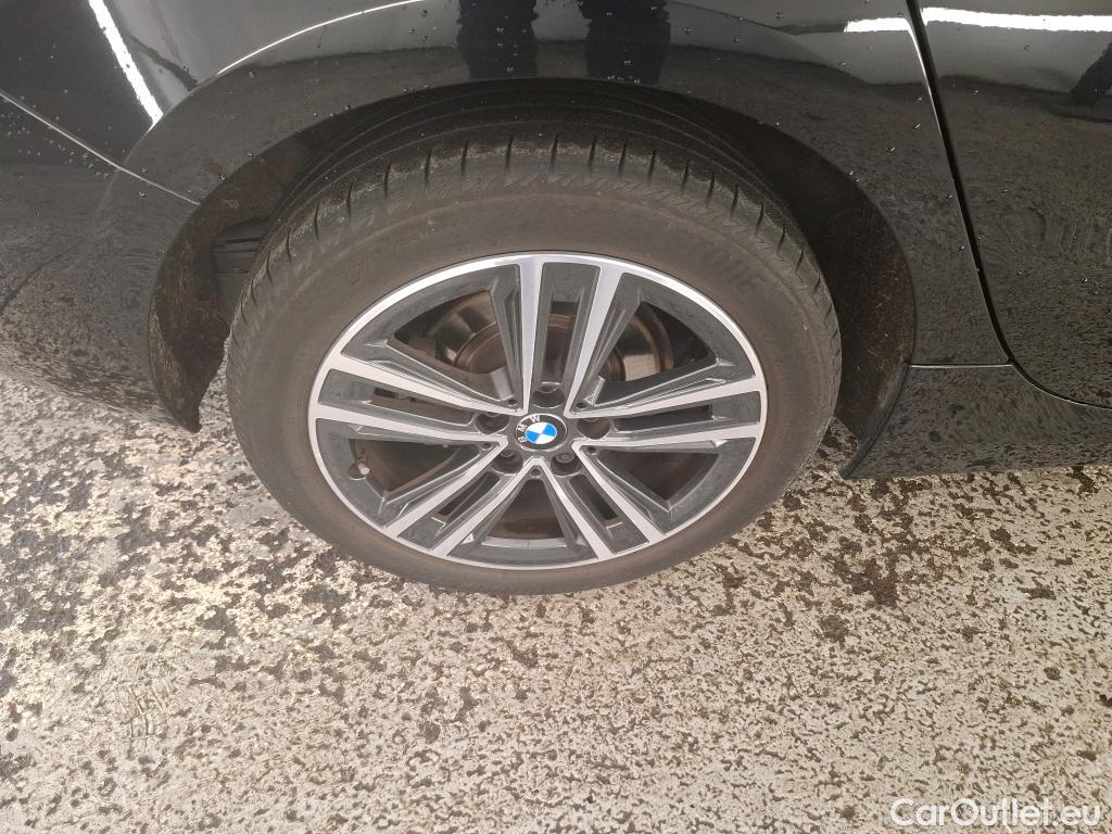  Bmw  Serie 1 BMW Série 1 / 2019 / 5P / Berline 1.5 116D DKG7 Business Design #11