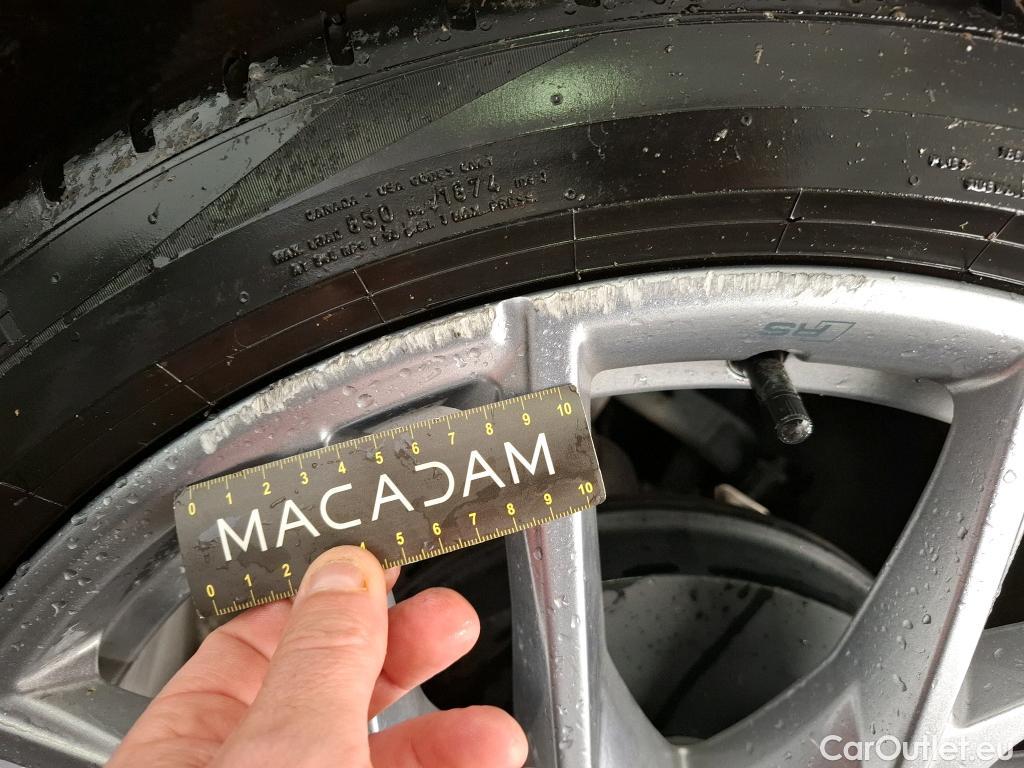  Audi  Q4 E-Tron  50 e-tron Design Luxe quattro 82kWh BVA #13