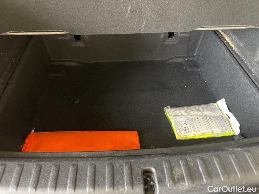  Bmw  X1 BMW  / 2022 / 5P / SUV sDrive18d M Sport DKG7 #24