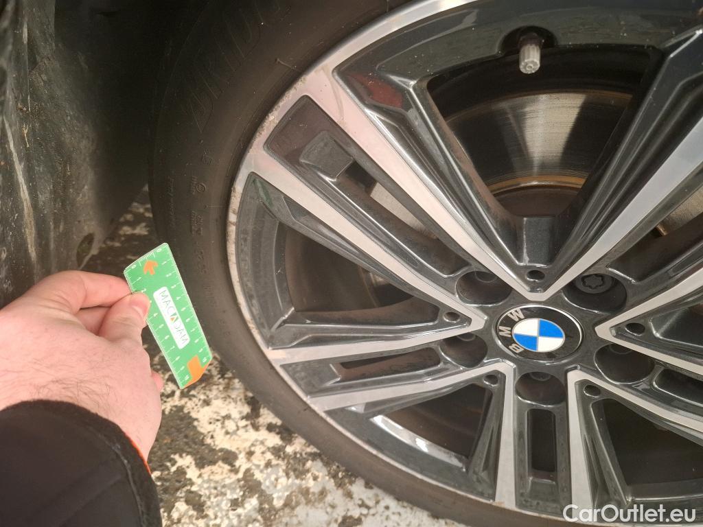  Bmw  Serie 1 BMW Série 1 / 2019 / 5P / Berline 1.5 116D DKG7 Business Design #19