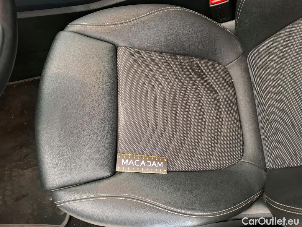  Mercedes  A-Klasse MERCEDES-BENZ Classe A Compact 2018 5P Berline A 250 e Business Line 8GDCT #21