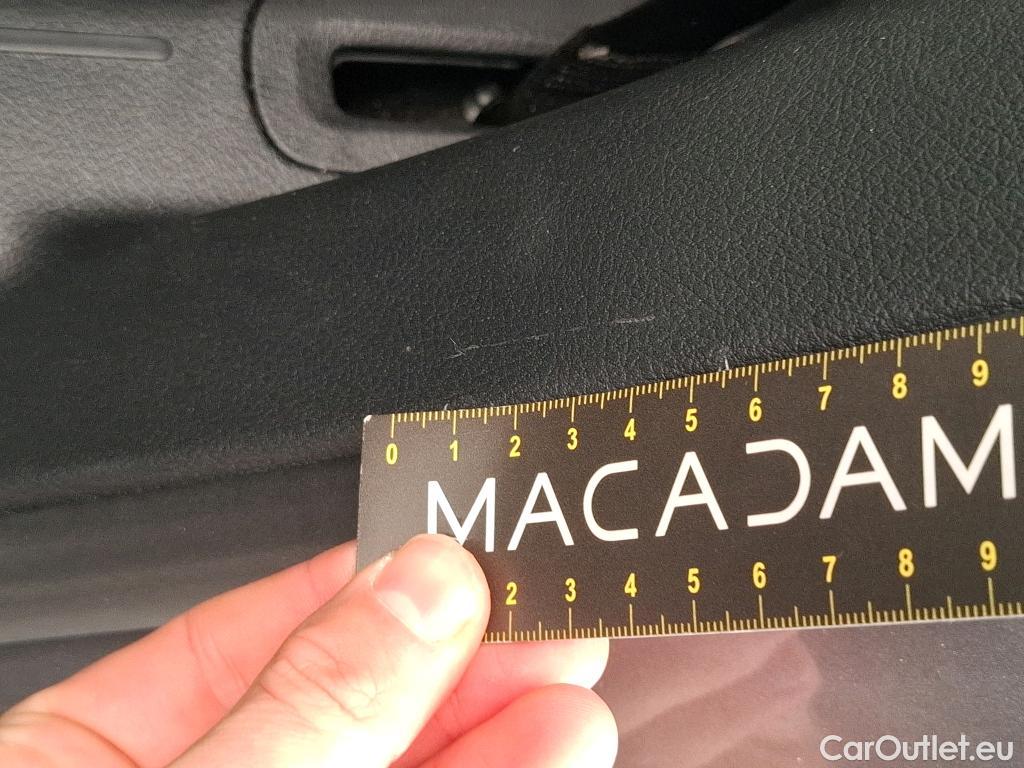  Mercedes  EQB MERCEDES-BENZ  / 2021 / 5P / SUV  250 + Business Line #31