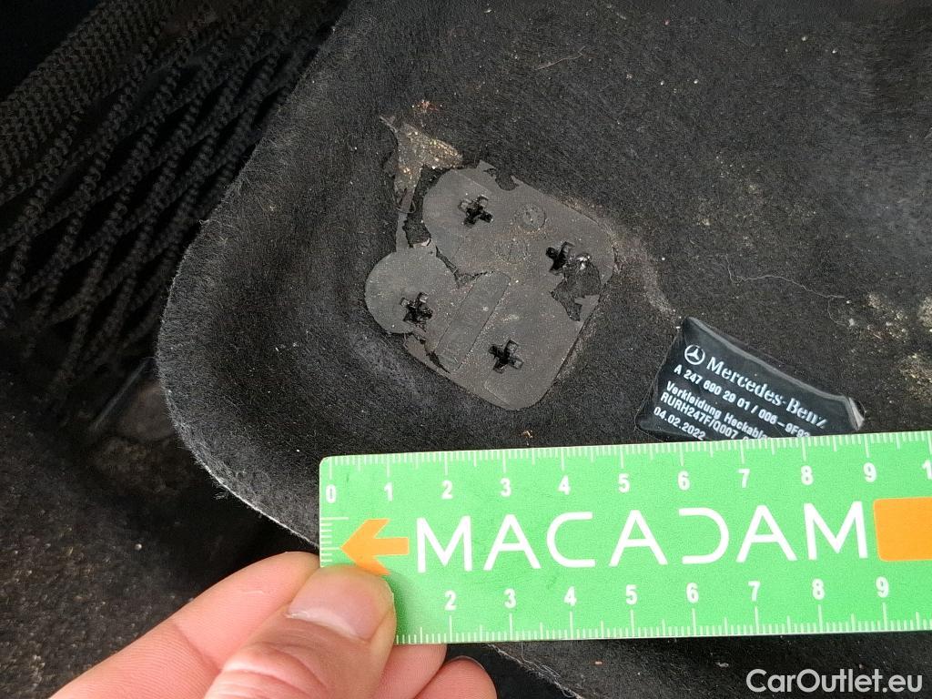  Mercedes  GLA MERCEDES-BENZ  / 2020 / 5P / SUV 1.3  250 e BUSINESS LINE DCT #7