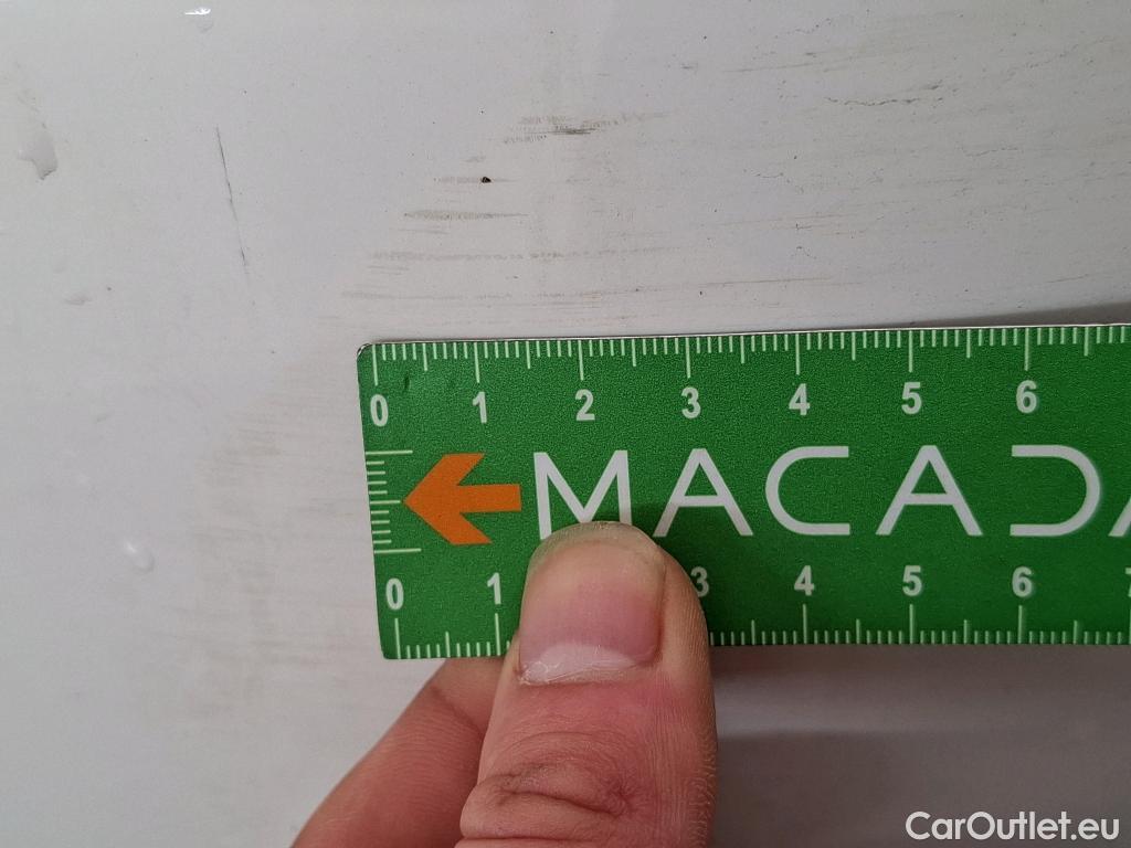  Mercedes  GLA MERCEDES-BENZ  / 2020 / 5P / SUV 1.3  250 e BUSINESS LINE DCT #27