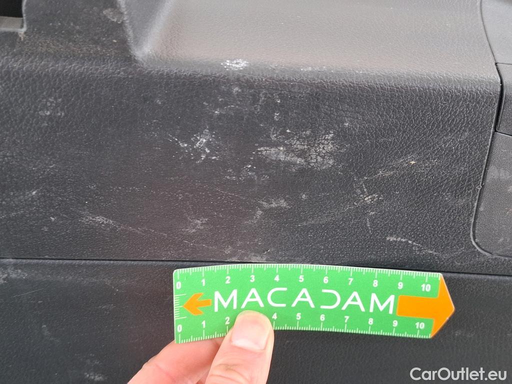  Mercedes  GLA MERCEDES-BENZ  / 2020 / 5P / SUV 1.3  250 e BUSINESS LINE DCT #20