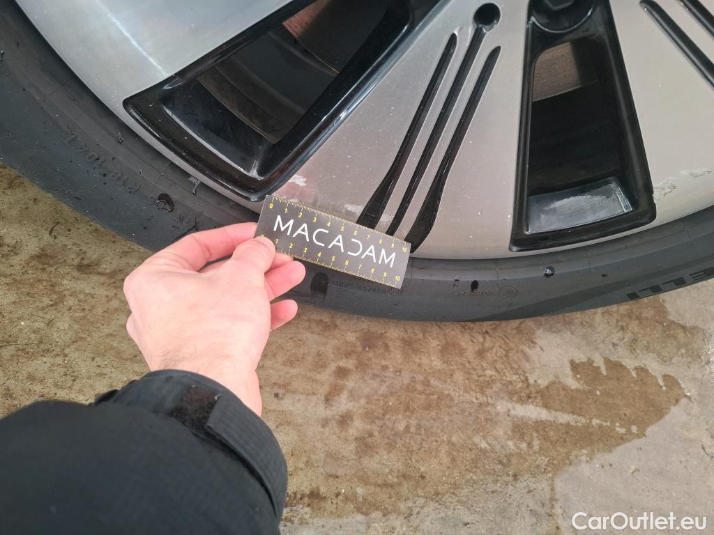  Mercedes  EQB MERCEDES-BENZ  / 2021 / 5P / SUV  250 + Business Line #25