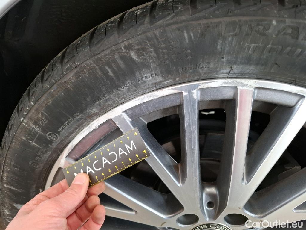  Mercedes  CLA-Klasse MERCEDESBENZ CLA Coupe  2019  4P  Coupé CLA 180 d Business Line BA8 #9