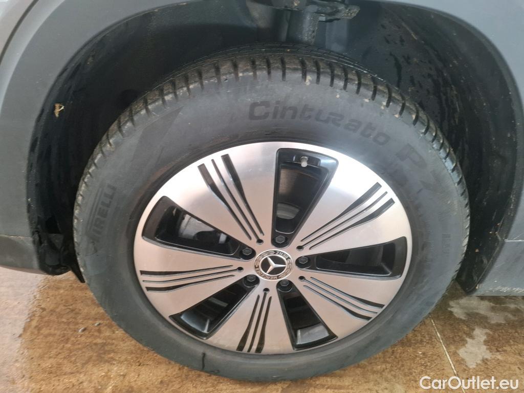  Mercedes  EQB MERCEDES-BENZ  / 2021 / 5P / SUV  250 + Business Line #52