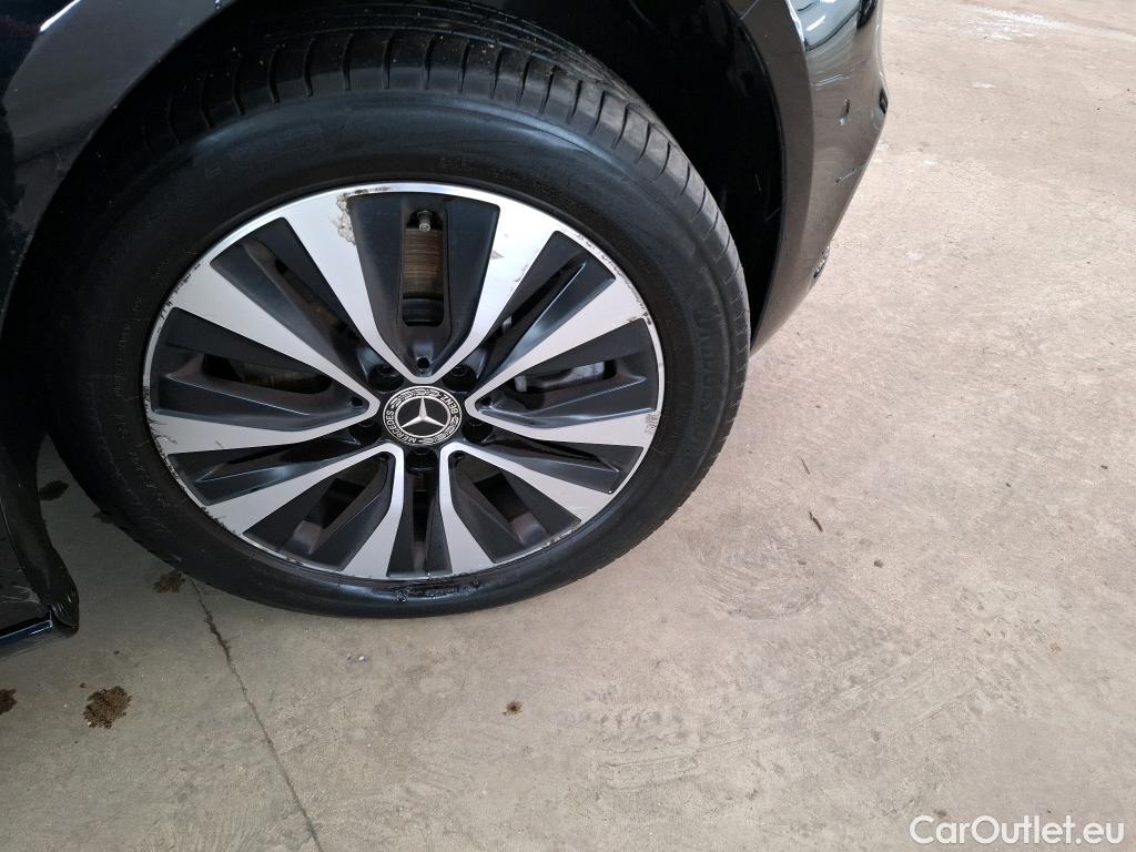  Mercedes  A-Klasse MERCEDES-BENZ Classe A Compact 2018 5P Berline A 250 e Business Line 8GDCT #9