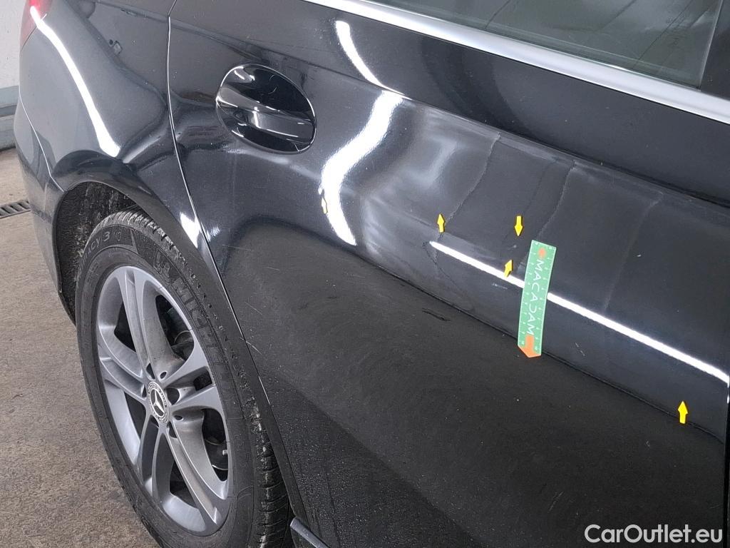  Mercedes  A-Klasse MERCEDES-BENZ Classe A Berline / 2018 / 4P / Berline A 200 Business Line 7G-DCT #4