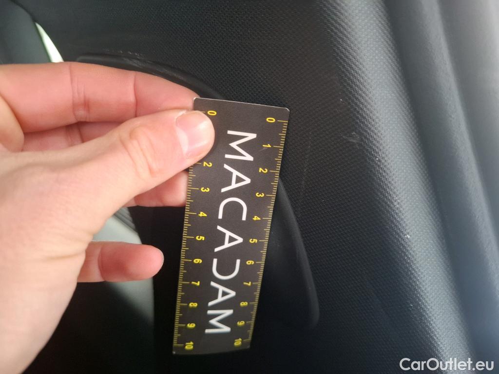  Mercedes  EQB MERCEDES-BENZ  / 2021 / 5P / SUV  250 + Business Line #44