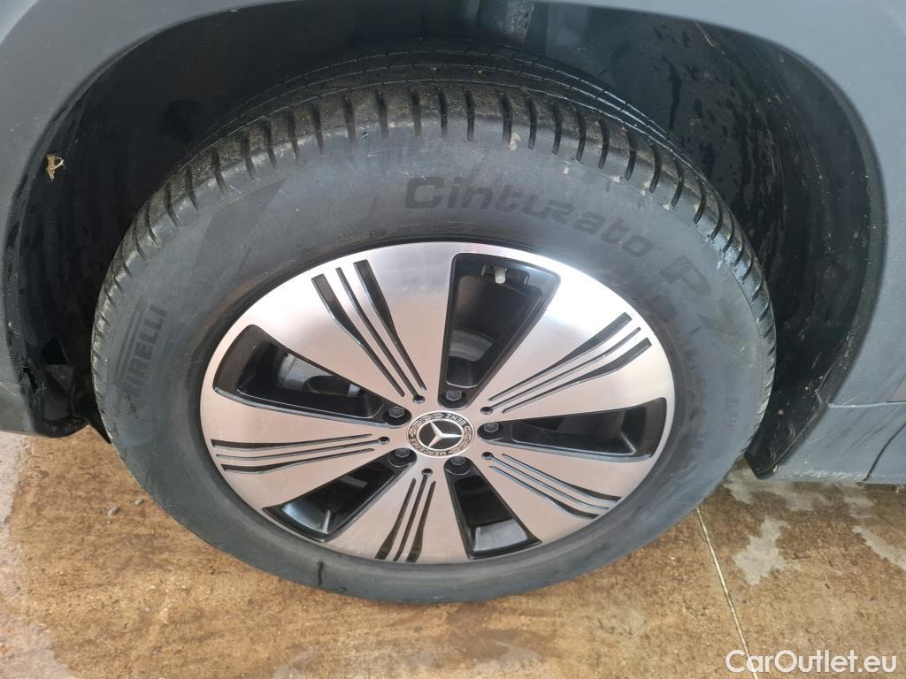  Mercedes  EQB MERCEDES-BENZ  / 2021 / 5P / SUV  250 + Business Line #51