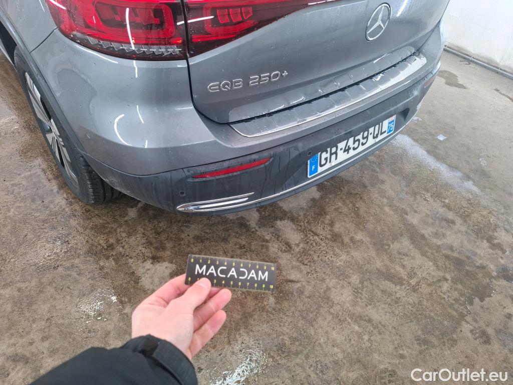  Mercedes  EQB MERCEDES-BENZ  / 2021 / 5P / SUV  250 + Business Line #59