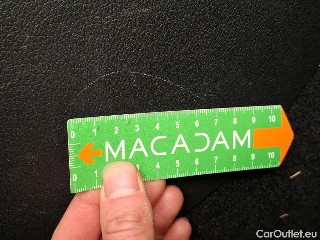  Mercedes  GLA MERCEDES-BENZ  / 2020 / 5P / SUV 1.3  250 e BUSINESS LINE DCT #12