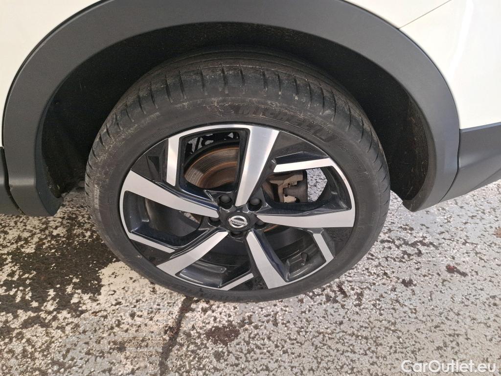  Nissan  Qashqai NISSAN  5p Crossover 1.2 DIG-T 115 Tekna #42