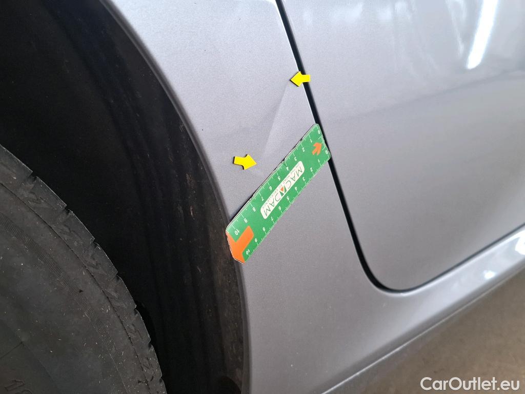  Peugeot  208  Premium 1.2 PureTech 75CV BVM5 E6d #2