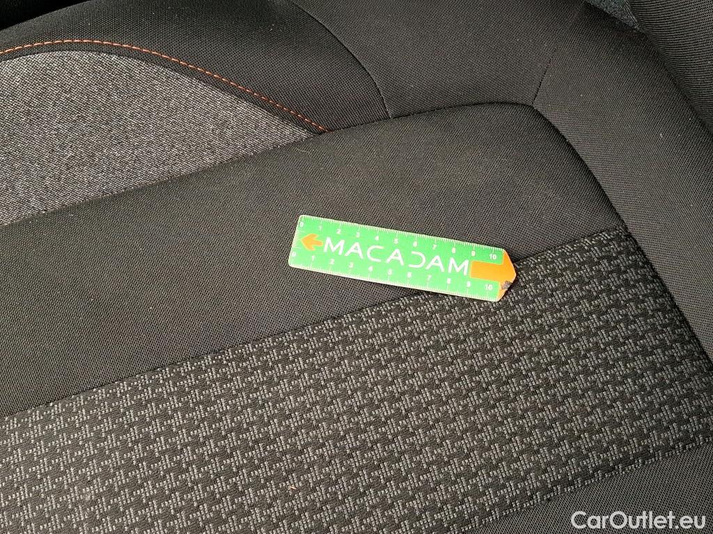  Peugeot  5008  Active Pack 1.5 HDi 130CV BVA8 7 Sieges E6d #73