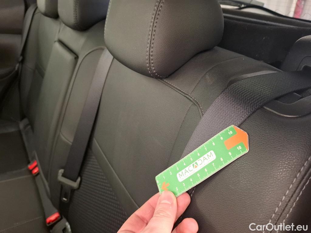  Nissan  Qashqai NISSAN  5p Crossover 1.2 DIG-T 115 Tekna #39