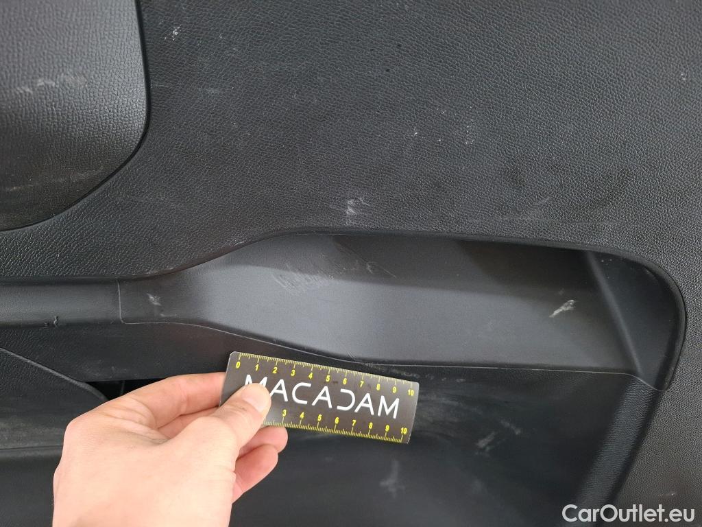  Peugeot  2008  Allure Business 1.2 PureTech 130CV BVA8 E6d #21