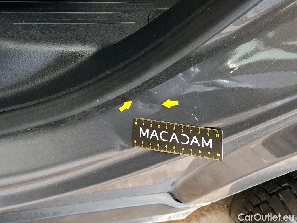  Mercedes  GLB MERCEDES-BENZ  / 2019 / 5P / SUV  200 d AMG Line #23