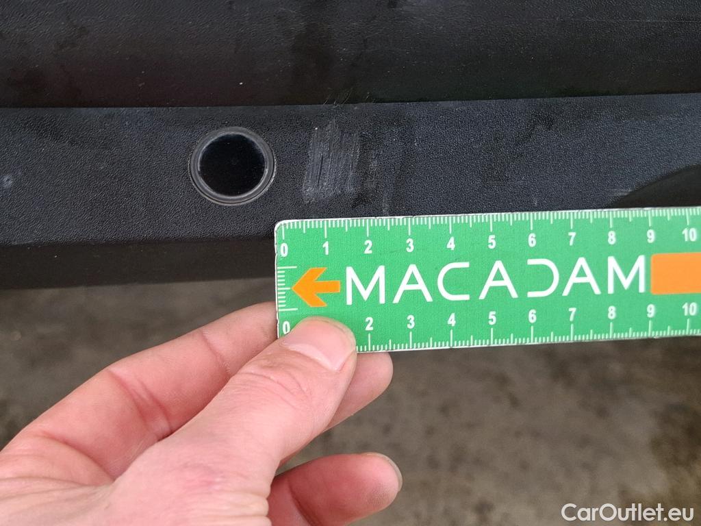  Peugeot  5008  Active Pack 1.5 HDi 130CV BVA8 7 Sieges E6d #4