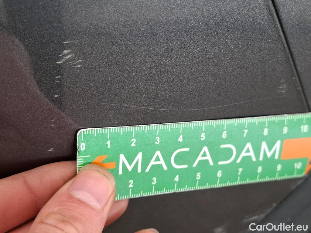  Peugeot  5008  Active Pack 1.5 HDi 130CV BVA8 7 Sieges E6d #24