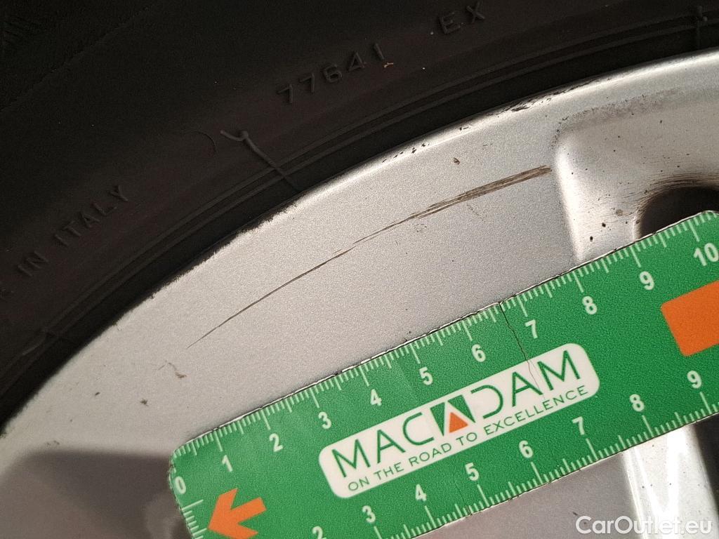  Nissan  Qashqai NISSAN  / 2017 / 5P / Crossover 1.5 DCI 115 Business Edition #18