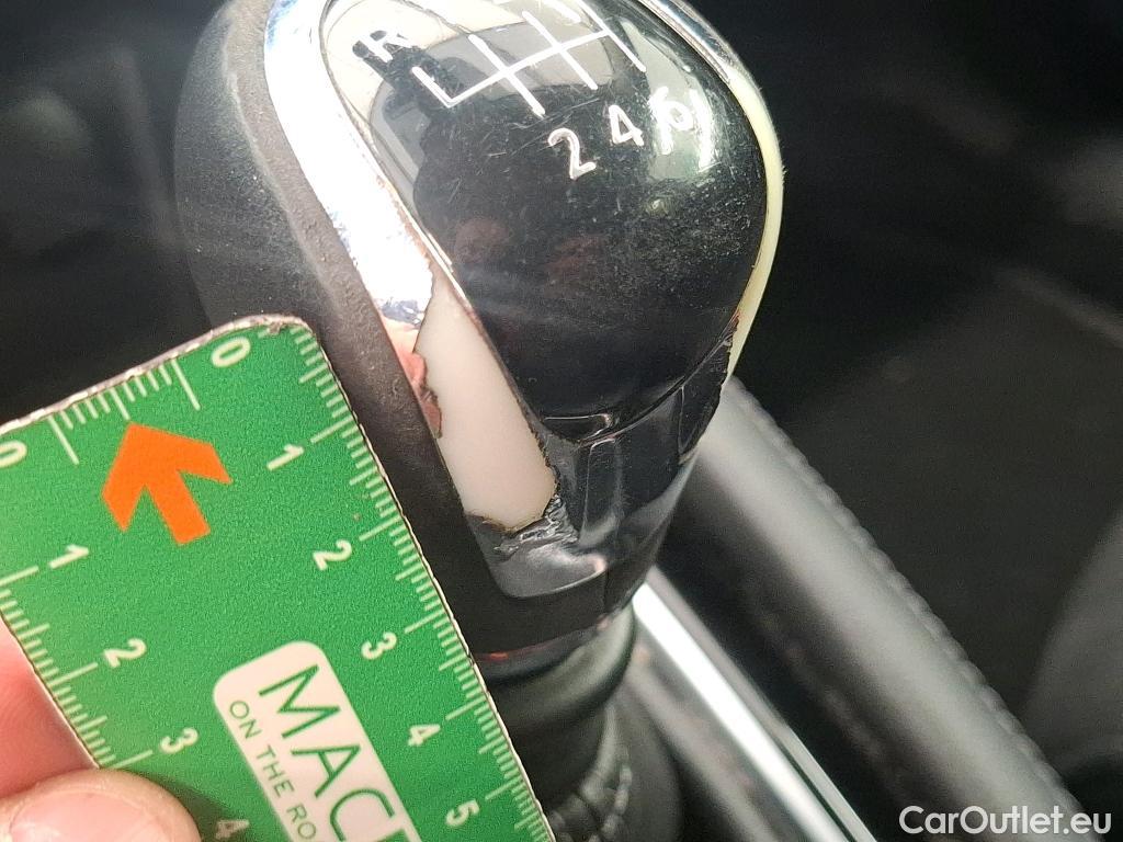  Nissan  Qashqai NISSAN  / 2017 / 5P / Crossover 1.5 DCI 115 Business Edition #24