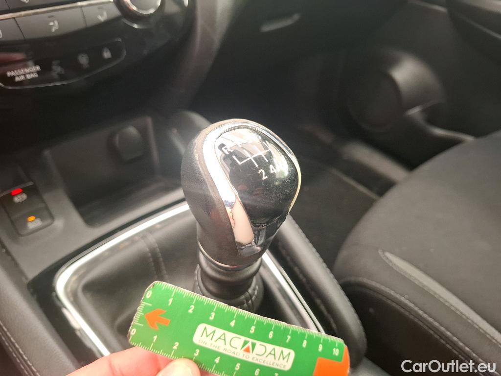  Nissan  Qashqai NISSAN  / 2017 / 5P / Crossover 1.5 DCI 115 Business Edition #23