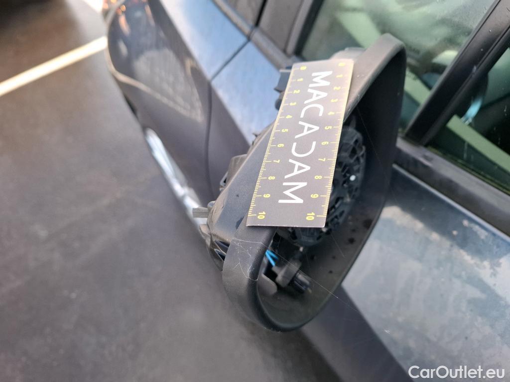  Nissan  Micra NISSAN  / 2016 / 5P / Berline IG-T 92 Business Edition #26