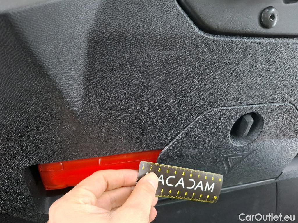  Peugeot  3008  II Active Pack 1.2 PureTech 130CV BVA8 E6d #13