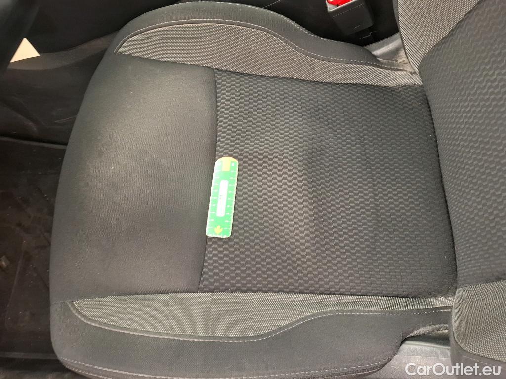  Nissan  Qashqai NISSAN  / 2017 / 5P / Crossover 1.5 DCI 115 Business Edition #26