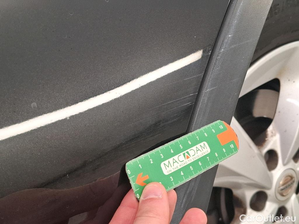  Nissan  Qashqai NISSAN  / 2017 / 5P / Crossover 1.5 DCI 115 Business Edition #12