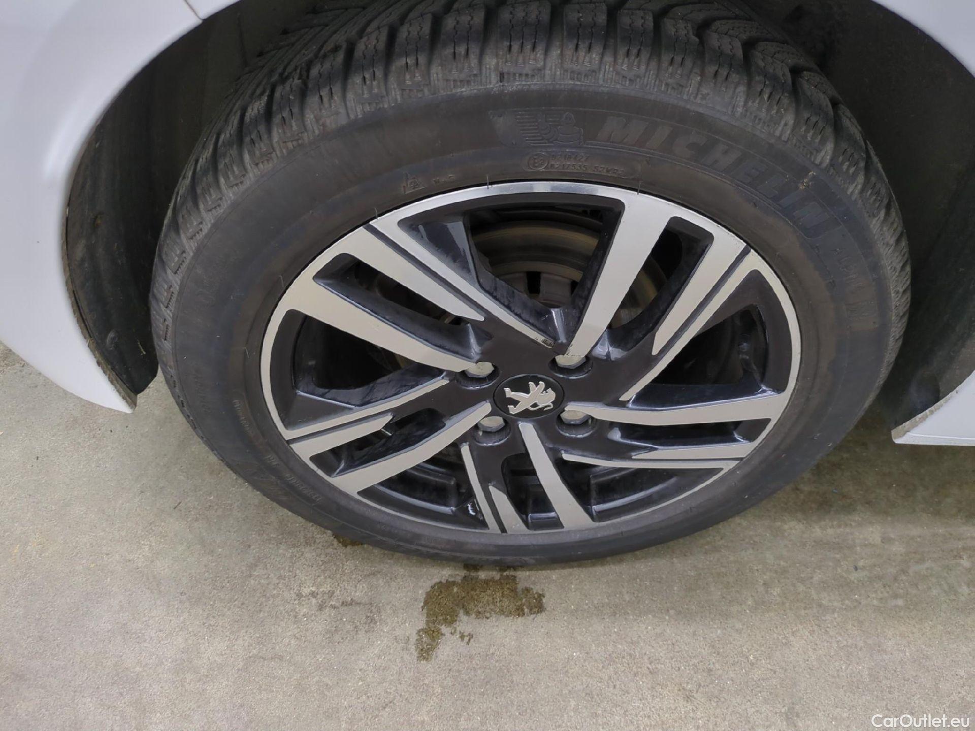  Peugeot  208  Allure Business 1.5 HDi 100CV BVM6 E6d #19