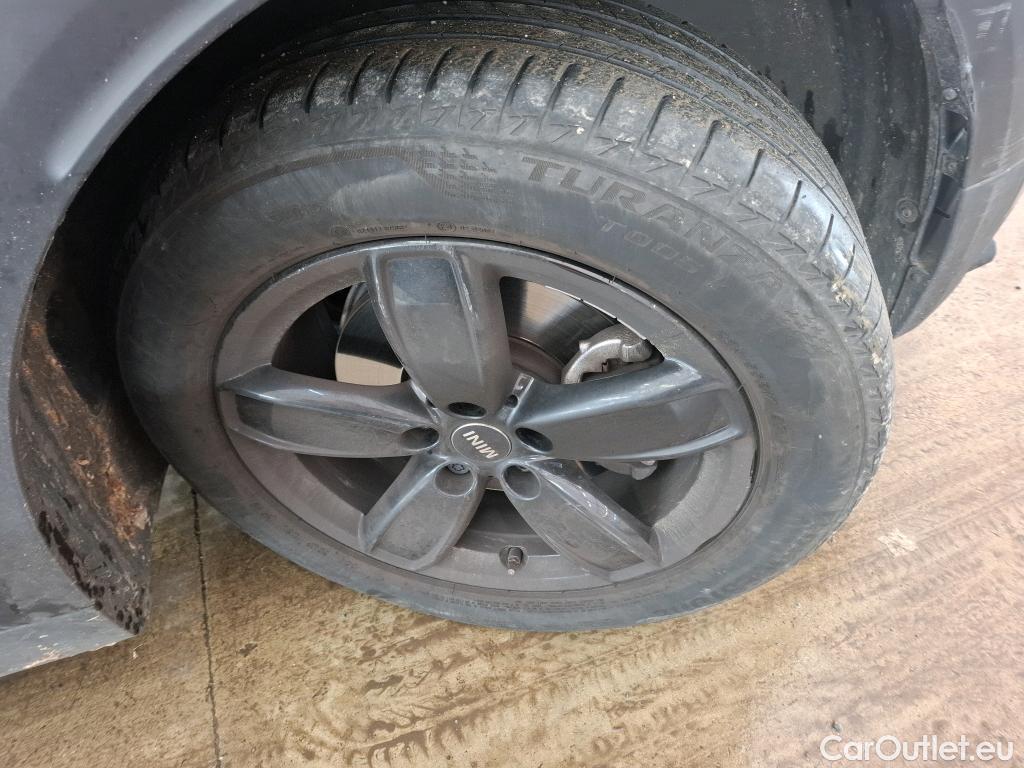  Mini  Countryman MINI  / 2020 / 5P / Crossover Cooper Edition Northwood 136 ch BVA7 #14