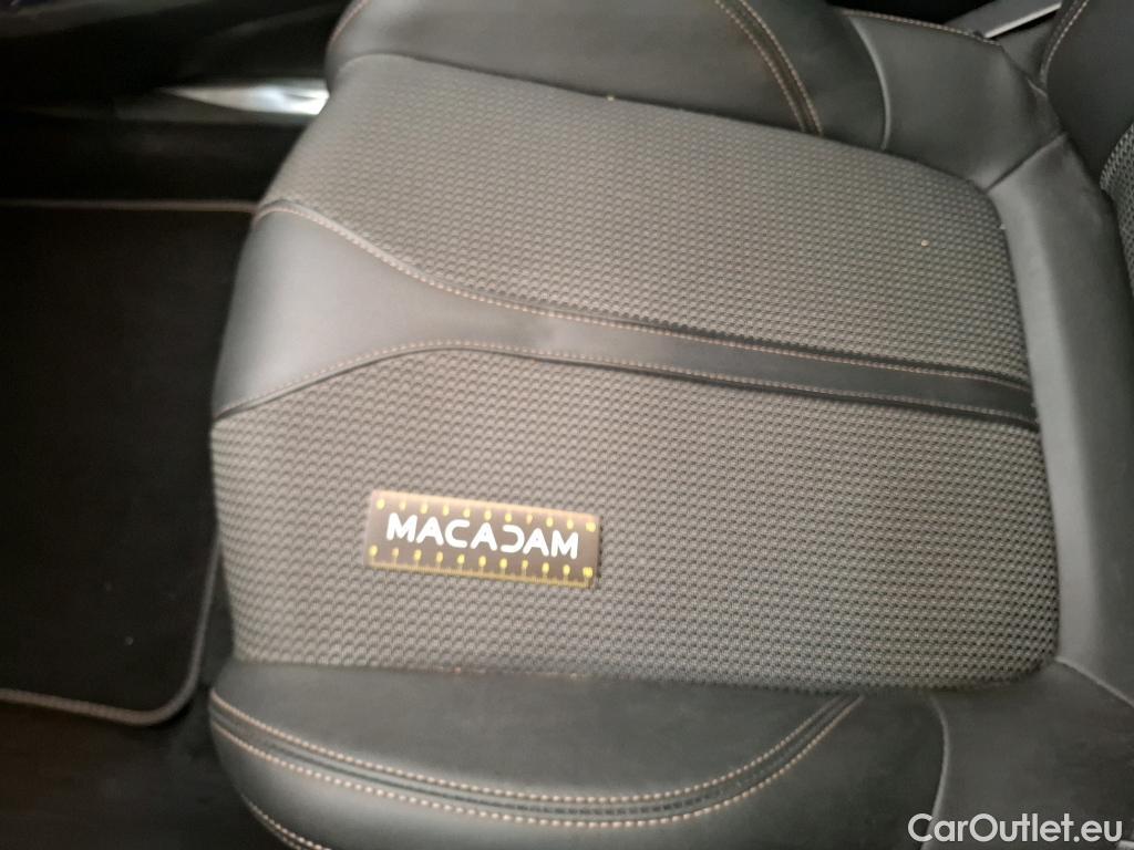  Peugeot  5008  GT 1.6 PureTech 180CV BVA8 7 Sieges E6d #40